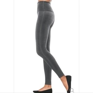 Spanx #2070 Ready-To-Wow! Gray Velvet Full Length Slimming Shaping Leggings Sz M